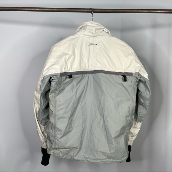 Nike ACG Jacket - Picture 4 of 10